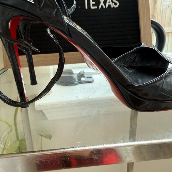 Christian Louboutin Black Croc-Embossed Heels - Picture 7 of 8